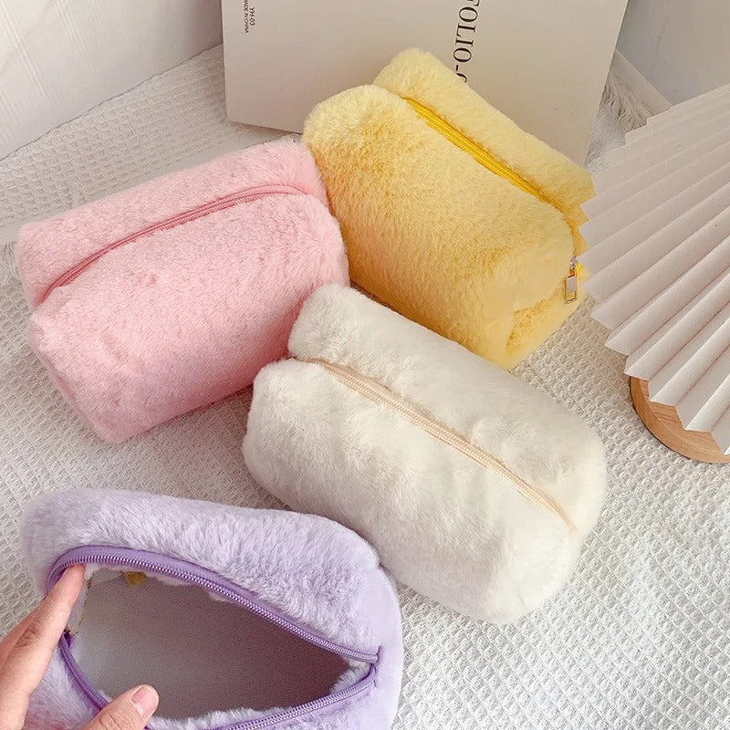 Celito™ Fur Makeup Pouch